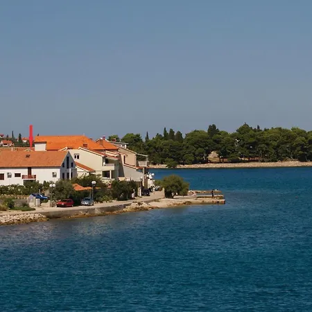Amazing In With House Sea View Apartment