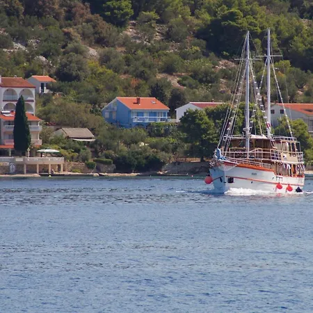 Amazing In With House Sea View