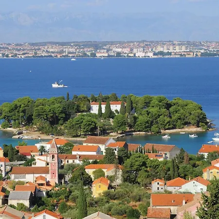 Amazing In With House Sea View Apartment